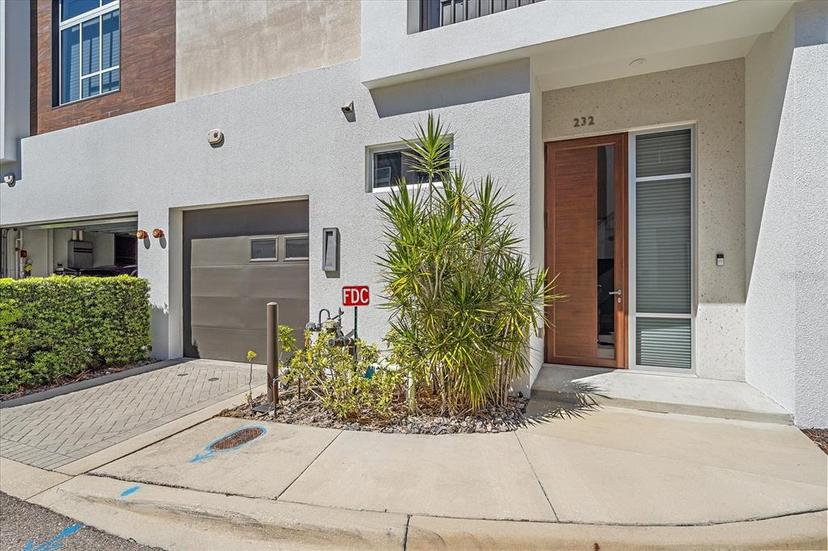 Picture of 232 Cosmopolitan Court, Sarasota FL 34236