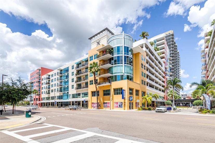 Picture of 1120 E Kennedy Boulevard Unit 411, Tampa FL 33602