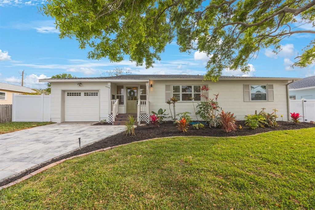 Picture of 5020 15Th Avenue N, St Petersburg, FL 33710