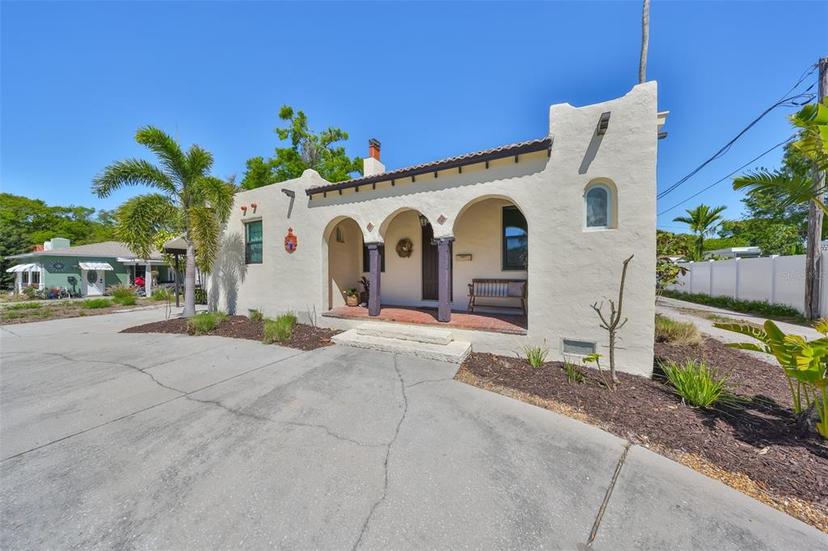 Picture of 4509 10Th Avenue N, St Petersburg FL 33713