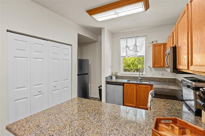 Picture of 3970 SW 20Th Avenue Unit 910, Gainesville FL 32607