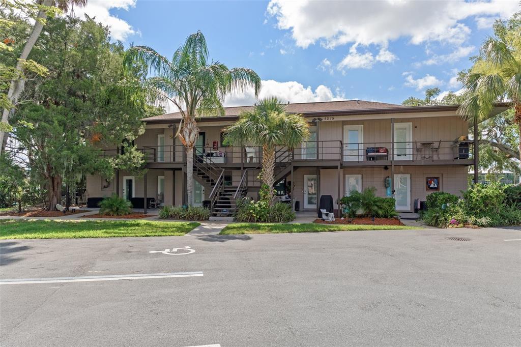 Picture of 5215 S Swiftwater Way Unit 3, Homosassa, FL 34448