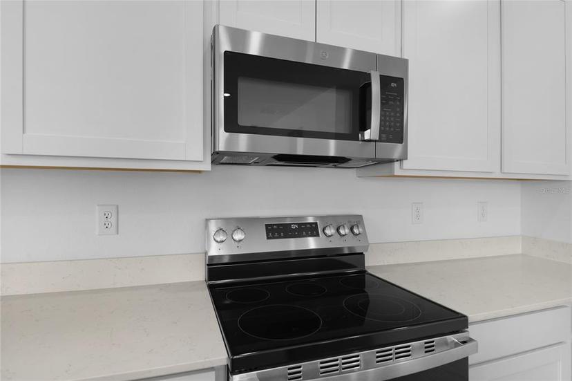 Picture of 1138 Olivine Avenue, Dundee FL 33838