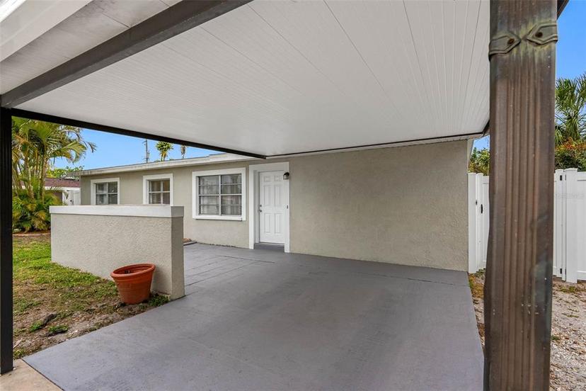 Picture of 5103 Town N Country Boulevard, Tampa FL 33615