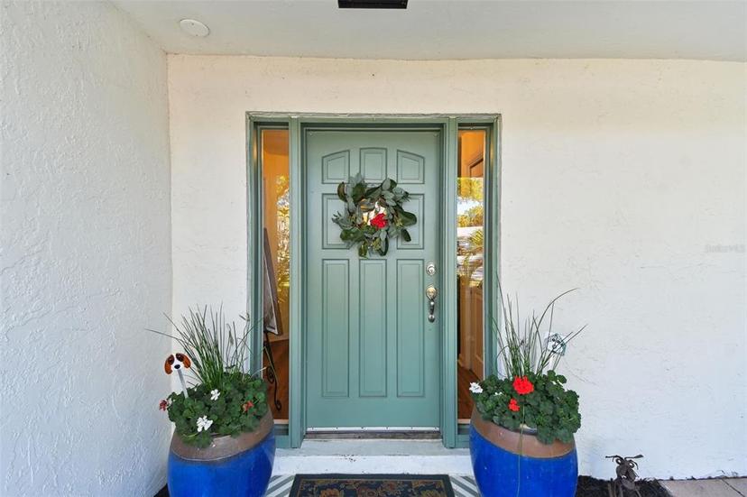 Picture of 1887 Oak Forest Drive E, Clearwater FL 33759