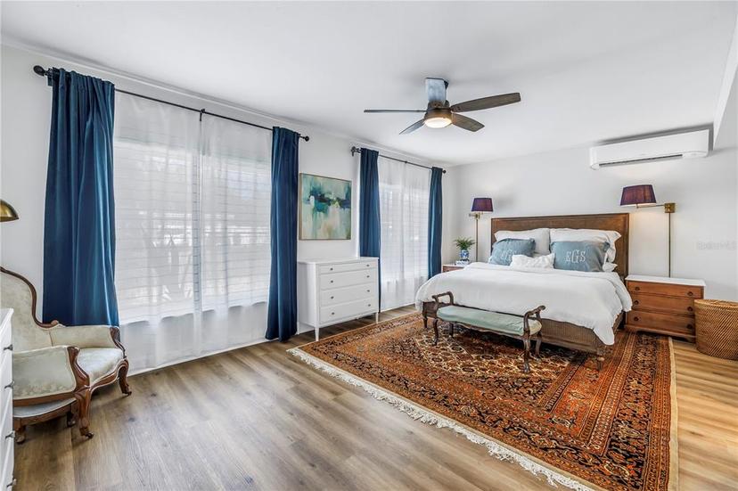 Picture of 1101 39Th Avenue Ne, St Petersburg FL 33703