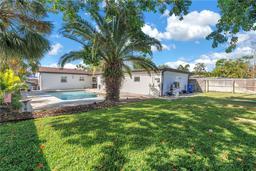 Picture of 1101 39Th Avenue Ne, St Petersburg, FL 33703