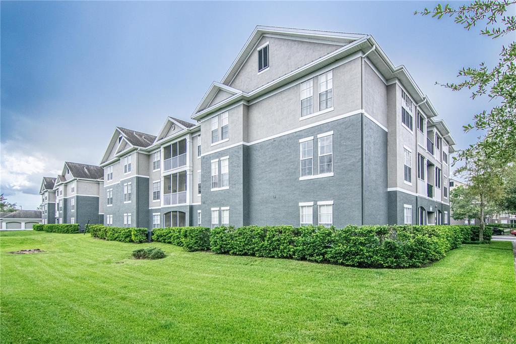 Picture of 1304 High Hammock Drive Unit 106, Tampa, FL 33619