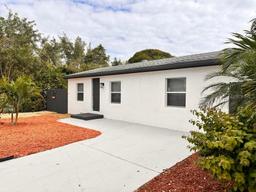 Picture of 1152 Sunset Rd, West Palm Beach, FL 33406