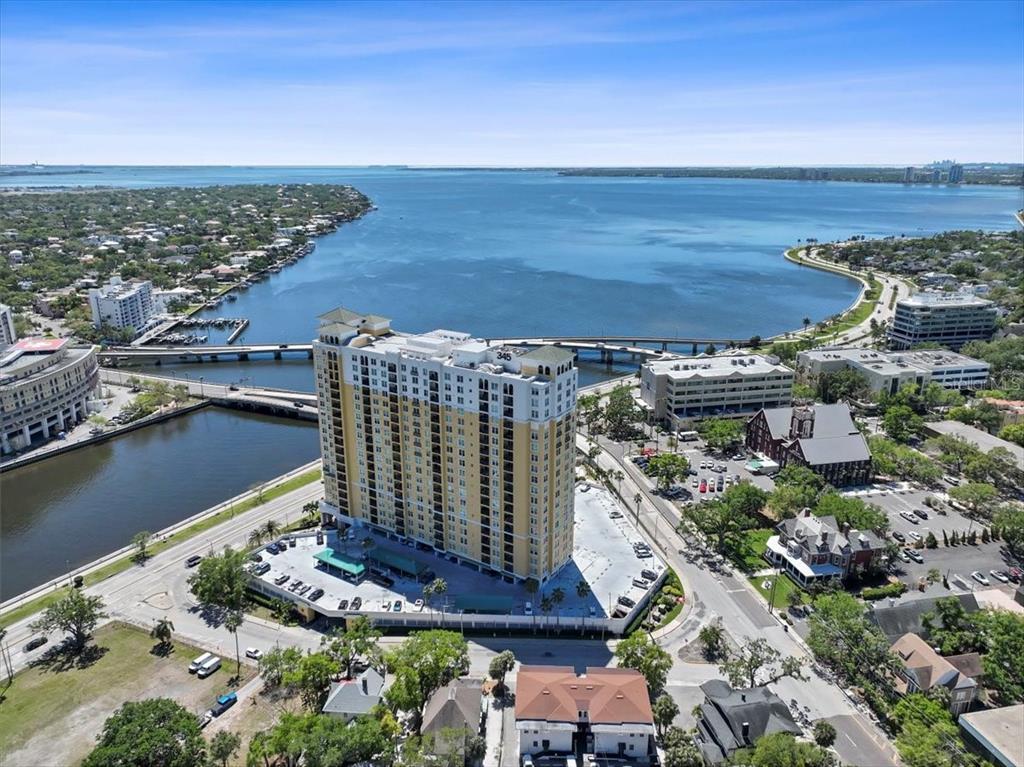 Picture of 345 Bayshore Boulevard Unit 1502, Tampa, FL 33606