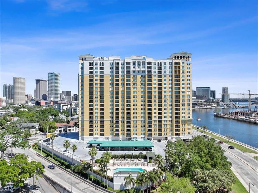 Picture of 345 Bayshore Boulevard Unit 1502, Tampa FL 33606