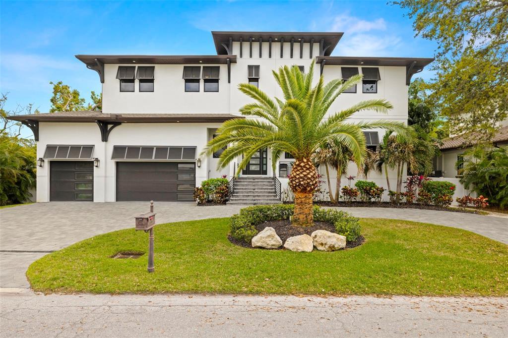 Picture of 4806 W San Rafael Street, Tampa, FL 33629