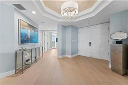 Picture of 2410 Harbourside Drive Unit 142, Longboat Key, FL 34228