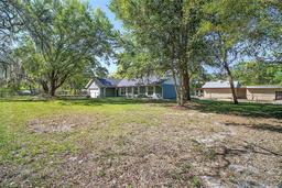 Picture of 331 W Lewis Avenue, Apopka, FL 32712