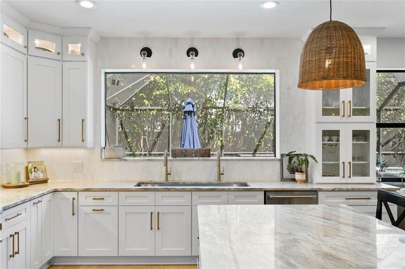 Picture of 3615 W Kensington Avenue, Tampa FL 33629