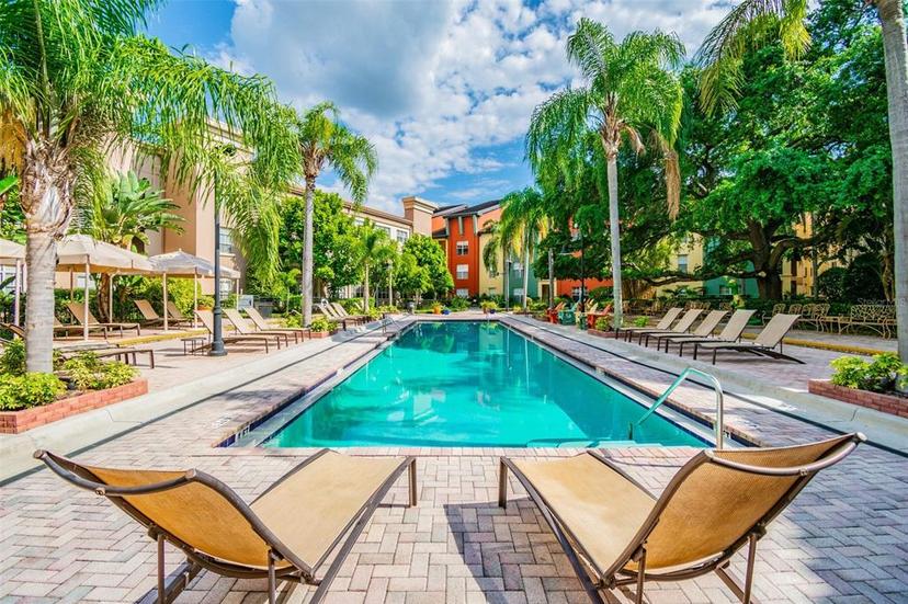 Picture of 402 S Armenia Avenue Unit 137, Tampa FL 33609