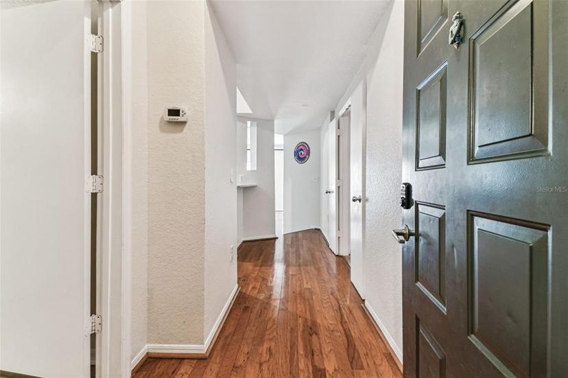 Picture of 402 S Armenia Avenue Unit 137, Tampa FL 33609