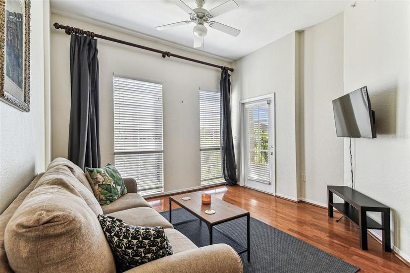 Picture of 402 S Armenia Avenue Unit 137, Tampa FL 33609