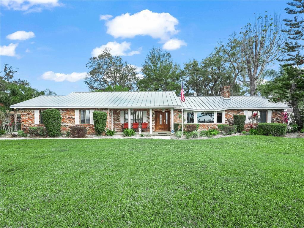 Picture of 3400 Lakeview Drive, Sebring, FL 33870