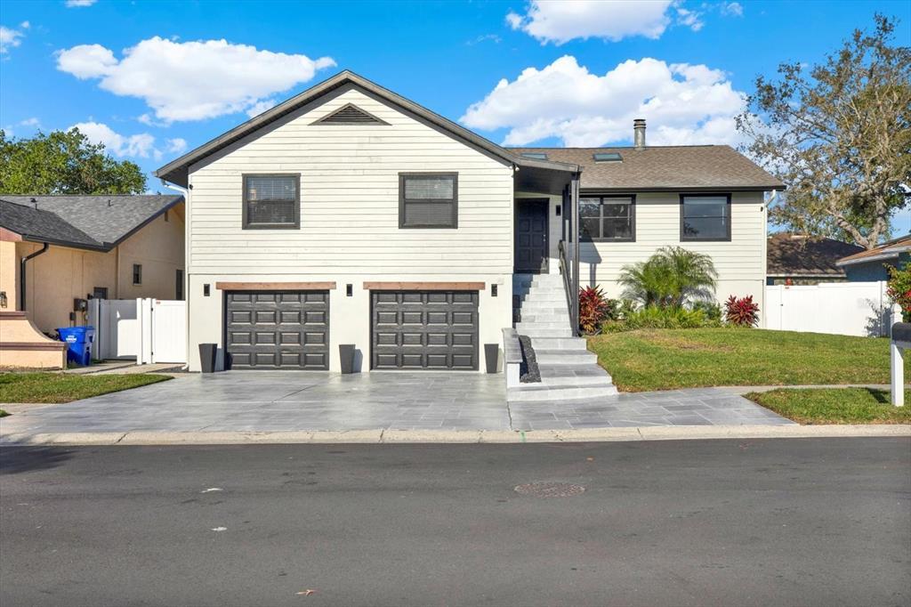 Picture of 4954 Cardinal Trail, Palm Harbor, FL 34683