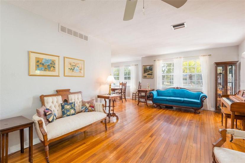 Picture of 4101 W El Prado Boulevard, Tampa FL 33629