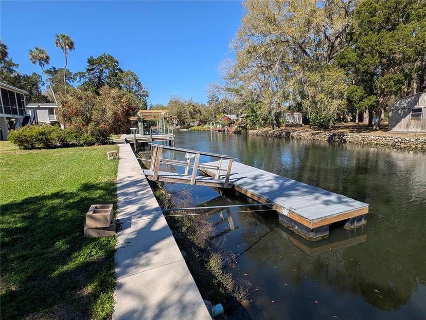 Picture of 3713 N Suwanee Point, Crystal River FL 34428
