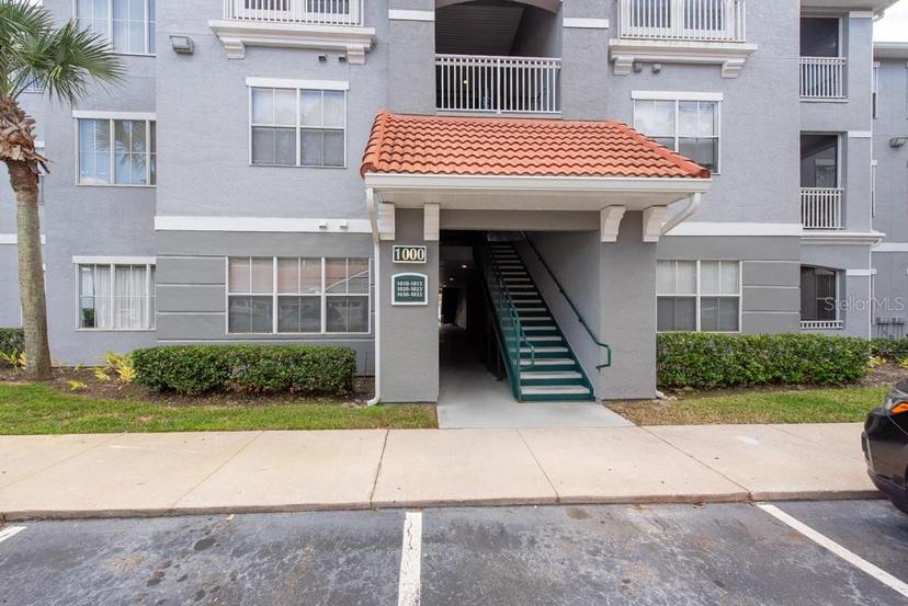 Picture of 18001 Richmond Place Drive Unit 1032, Tampa FL 33647