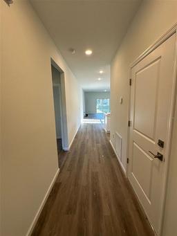 Picture of 137 W G H Washington Street, Apopka, FL 32703