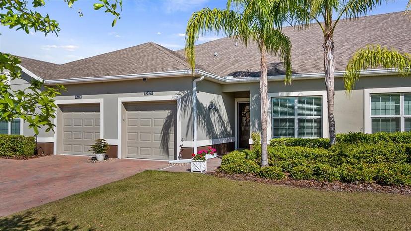 Picture of 3512 Belland Circle Unit B, Clermont FL 34711