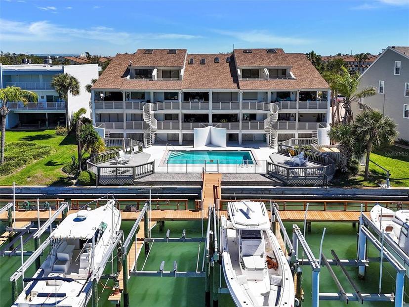 Picture of 350 Pinellas Bayway S Unit 2, St Petersburg FL 33715