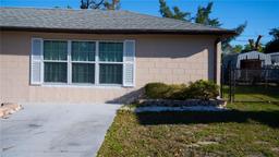 Picture of 345 W Seminole Avenue, Eustis, FL 32726