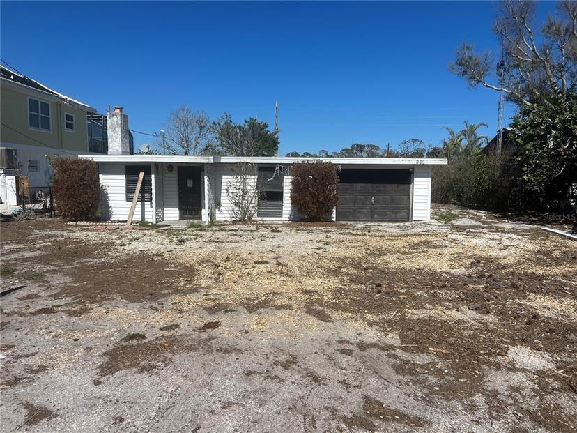 Picture of 2061 S Pine St, Englewood FL 34224