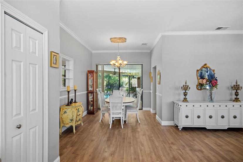 Picture of 525 Waterford Circle W, Tarpon Springs FL 34688