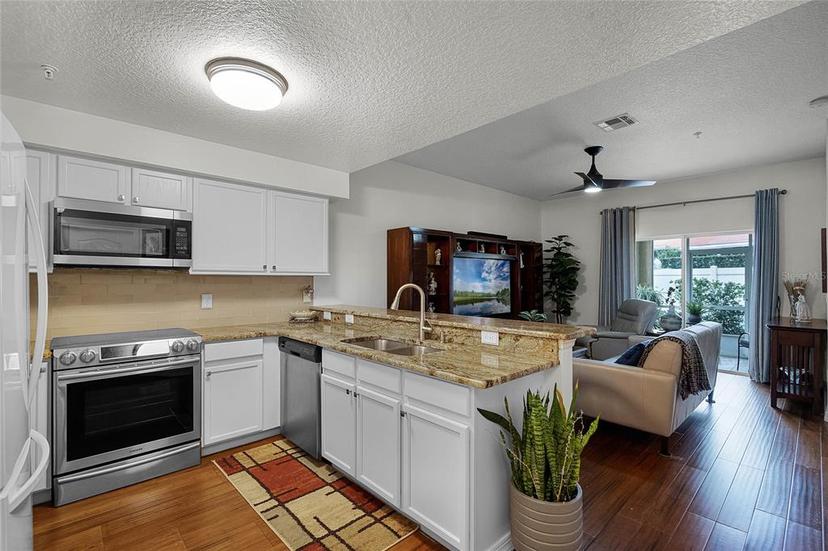 Picture of 696 Seabrook Court Unit 101, Altamonte Springs FL 32714