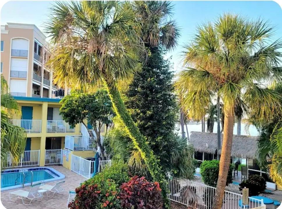 Picture of 282 Treasure Island Causeway Unit 19, St Petersburg, FL 33706