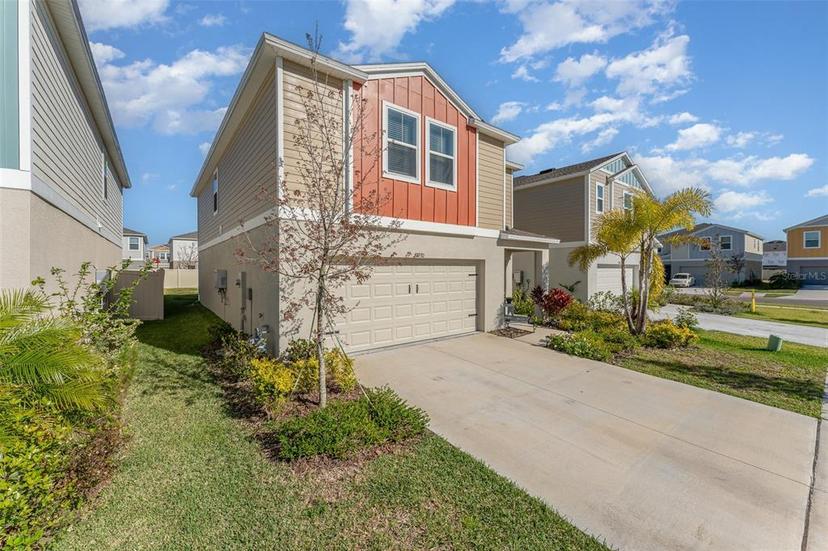Picture of 12970 Pasture Woods Place, Lithia FL 33547
