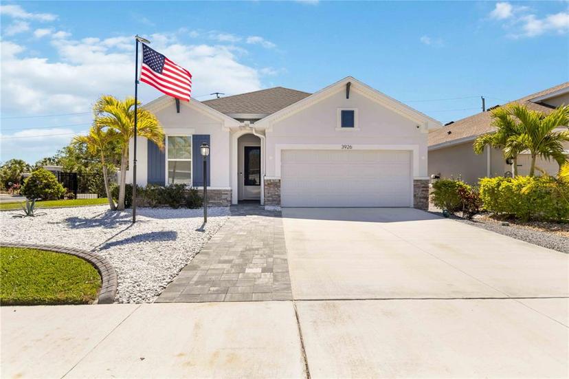 Picture of 3926 Sunshine Pine Avenue, Bradenton FL 34203