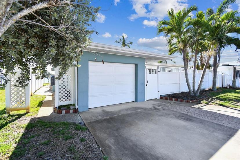 Picture of 730 Pruitt Dr, Madeira Beach FL 33708