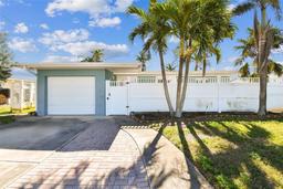 Picture of 730 Pruitt Dr, Madeira Beach, FL 33708