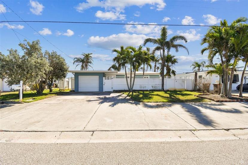 Picture of 730 Pruitt Dr, Madeira Beach FL 33708