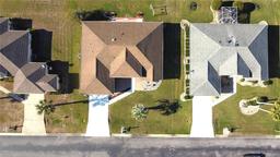 Picture of 5291 NW 20 Place, Ocala, FL 34482