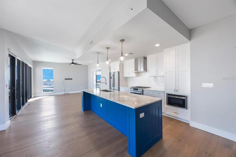 Picture of 199 Dali Boulevard Unit 804, St Petersburg FL 33701
