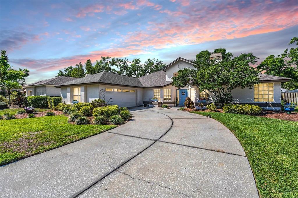 Picture of 16808 Woburn Lane, Lutz, FL 33549