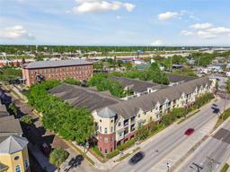 Picture of 2010 E Palm Avenue Unit 15210, Tampa, FL 33605