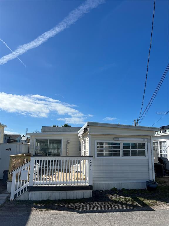 Picture of 2601 Gulf Drive N Unit 221, Bradenton Beach, FL 34217