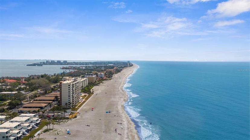 Picture of 600 Sutton Place Unit 101B, Longboat Key FL 34228