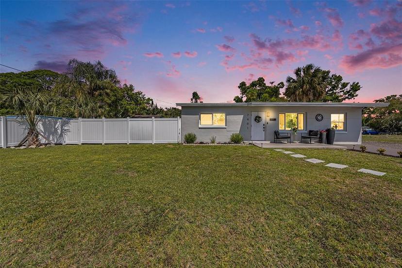 Picture of 7401 35Th Avenue N, St Petersburg FL 33710