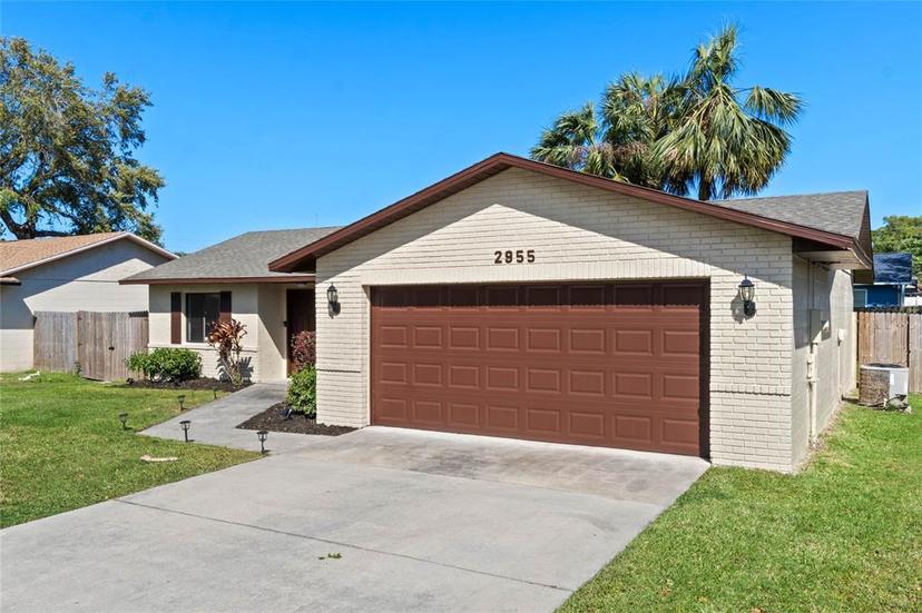 Picture of 2955 Foxcroft Lane, South Daytona FL 32119
