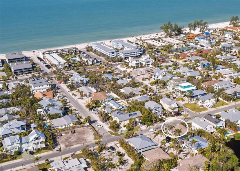 Picture of 6925 Holmes Boulevard, Holmes Beach FL 34217