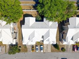Picture of 6936 Della Drive Unit 33, Orlando, FL 32819